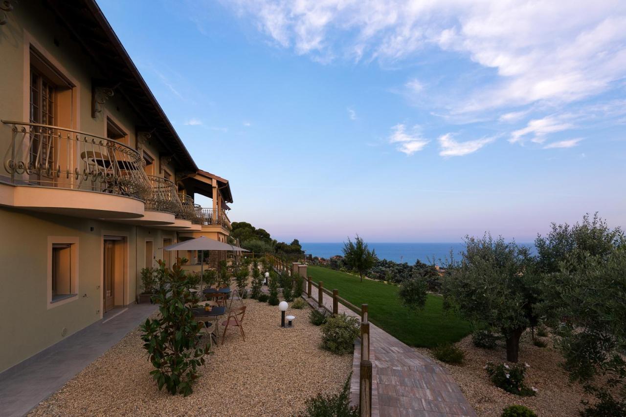 Villa Lea Imperia Exterior foto